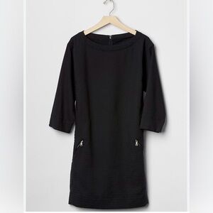 Gap Dress, Super Dark Navy with Zipper Pockets, Size Small. Great Condition